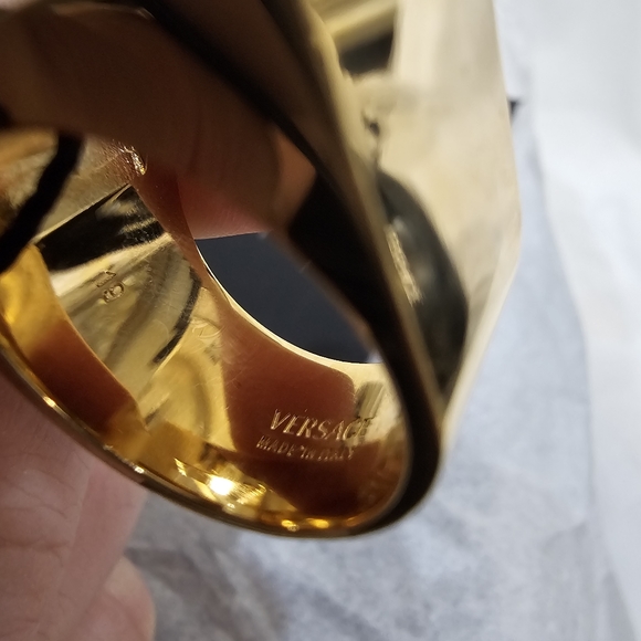 NEW VERSACE Ring - Picture 5 of 6